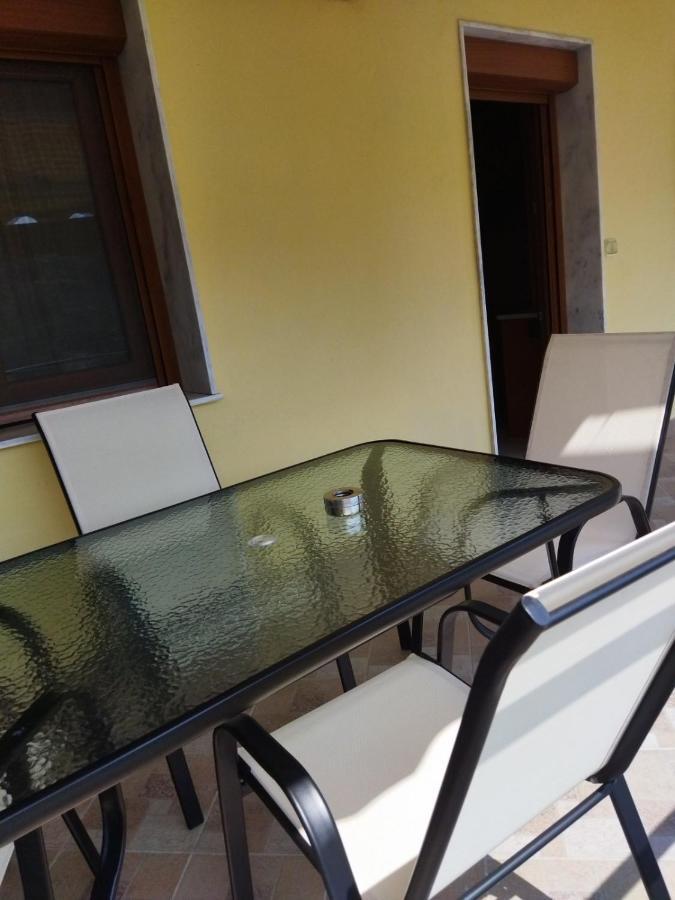 Babis Apartment Kavala Quarto foto