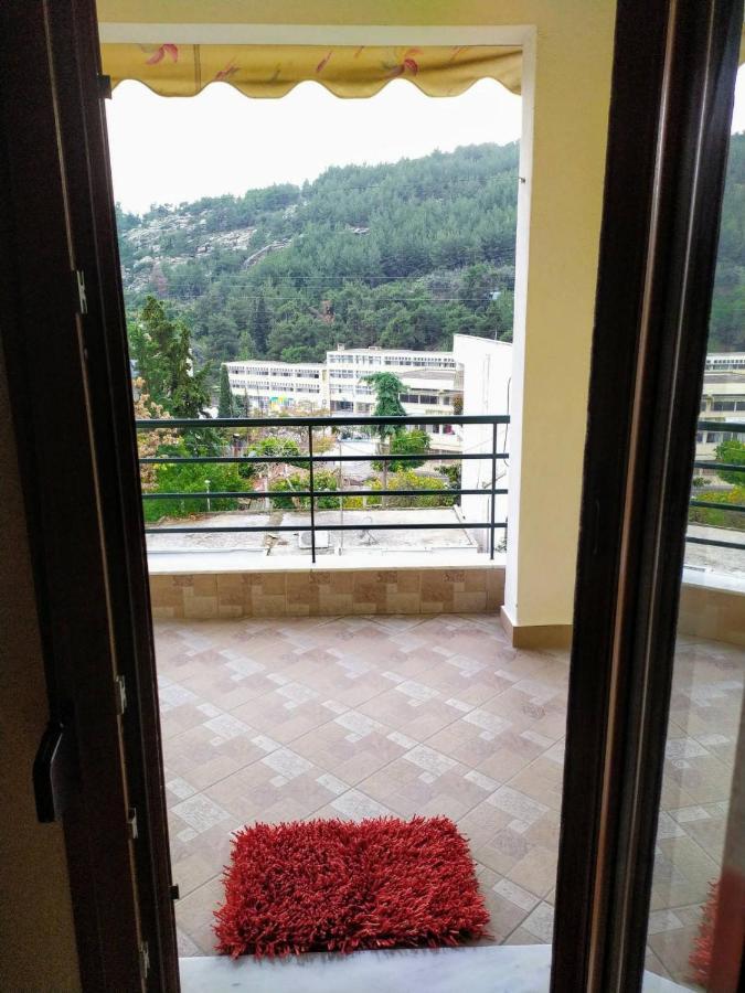 Babis Apartment Kavala Exterior foto